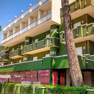 Hotel Etna - Nuova Gestione Romagnola Parcheggio, Riccione
