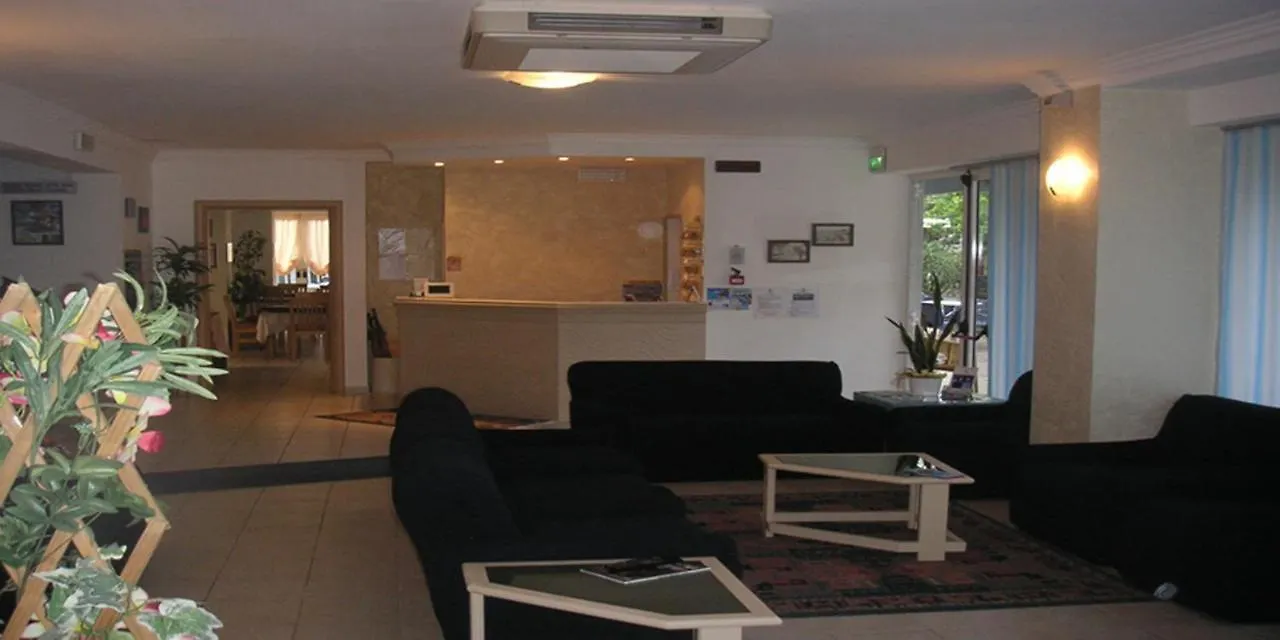 **  Hotel Canasta Ριτσόνε Ιταλία